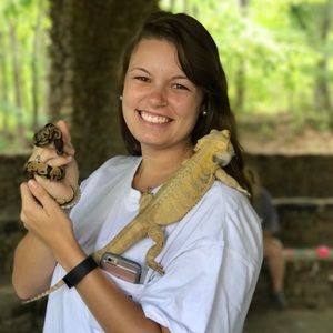 Meet your Posher, Ashley